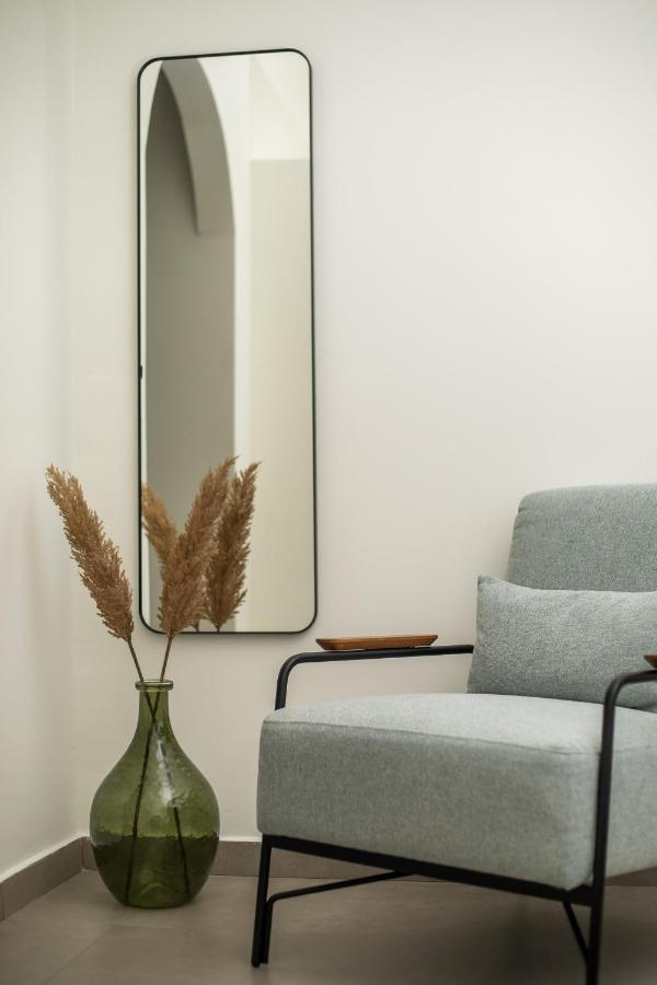 Nόka Suite Apartments ฟาลิรากี ภายนอก รูปภาพ