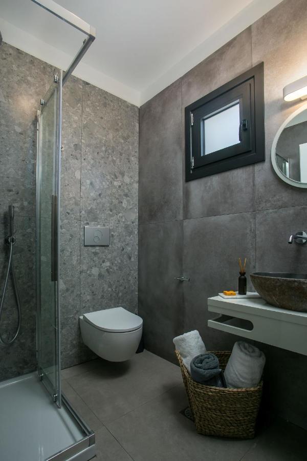 Nόka Suite Apartments ฟาลิรากี ภายนอก รูปภาพ