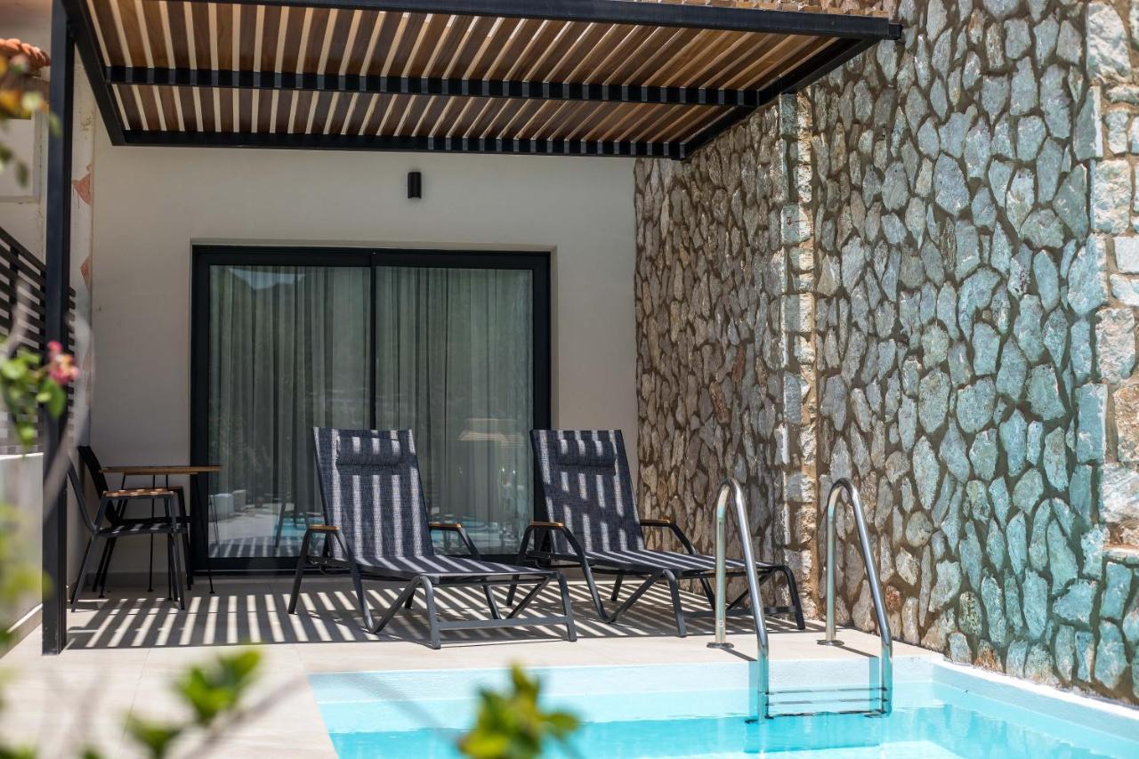 Nόka Suite Apartments ฟาลิรากี ภายนอก รูปภาพ
